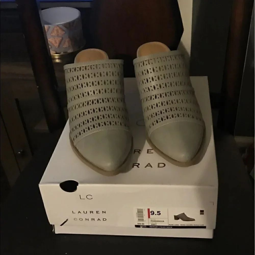 NIB~Lauren Conrad Grey Ponderosa Cut Out Design Mule Shoes Sz 9.5M